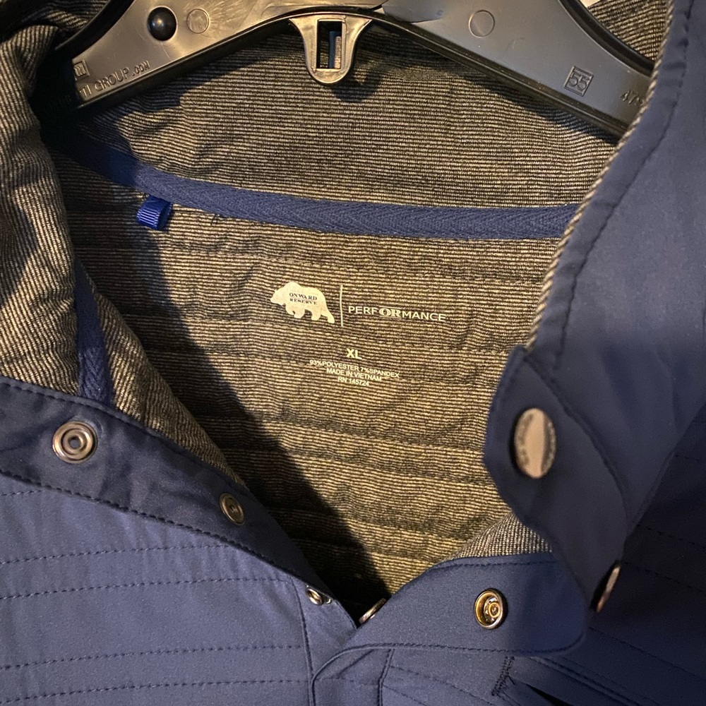 Onward Reserve Men's Blue Performance Pullover